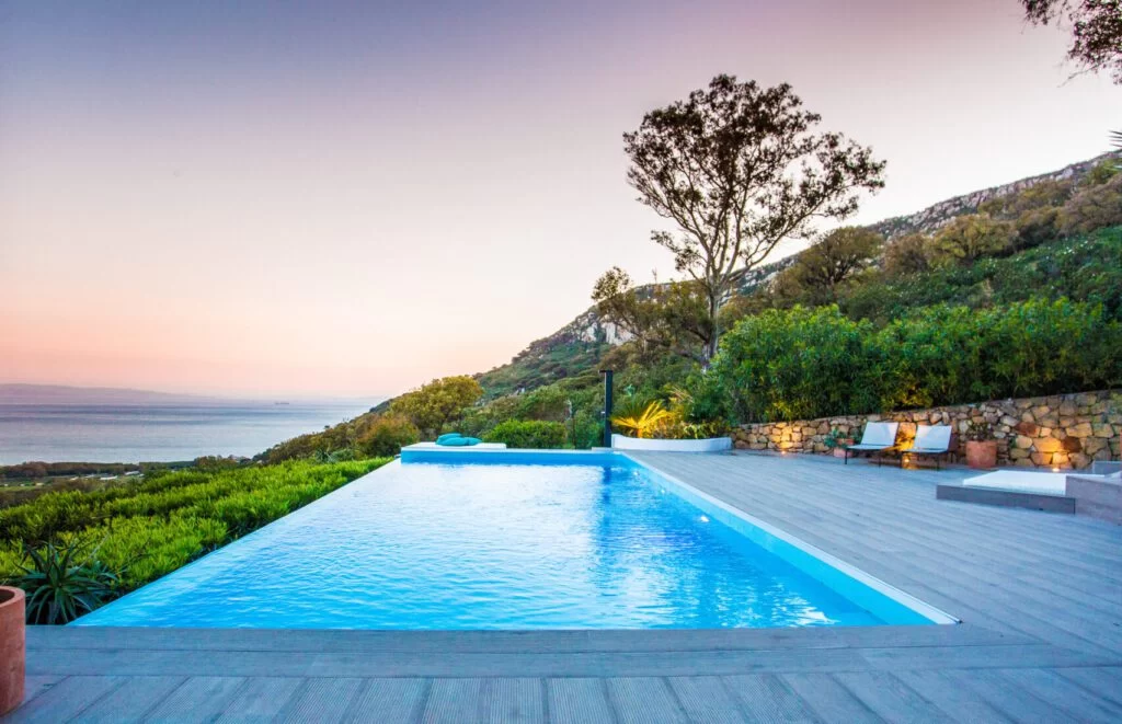 Villa ResplandorTarifa Lodge HD75Villa Resplandor